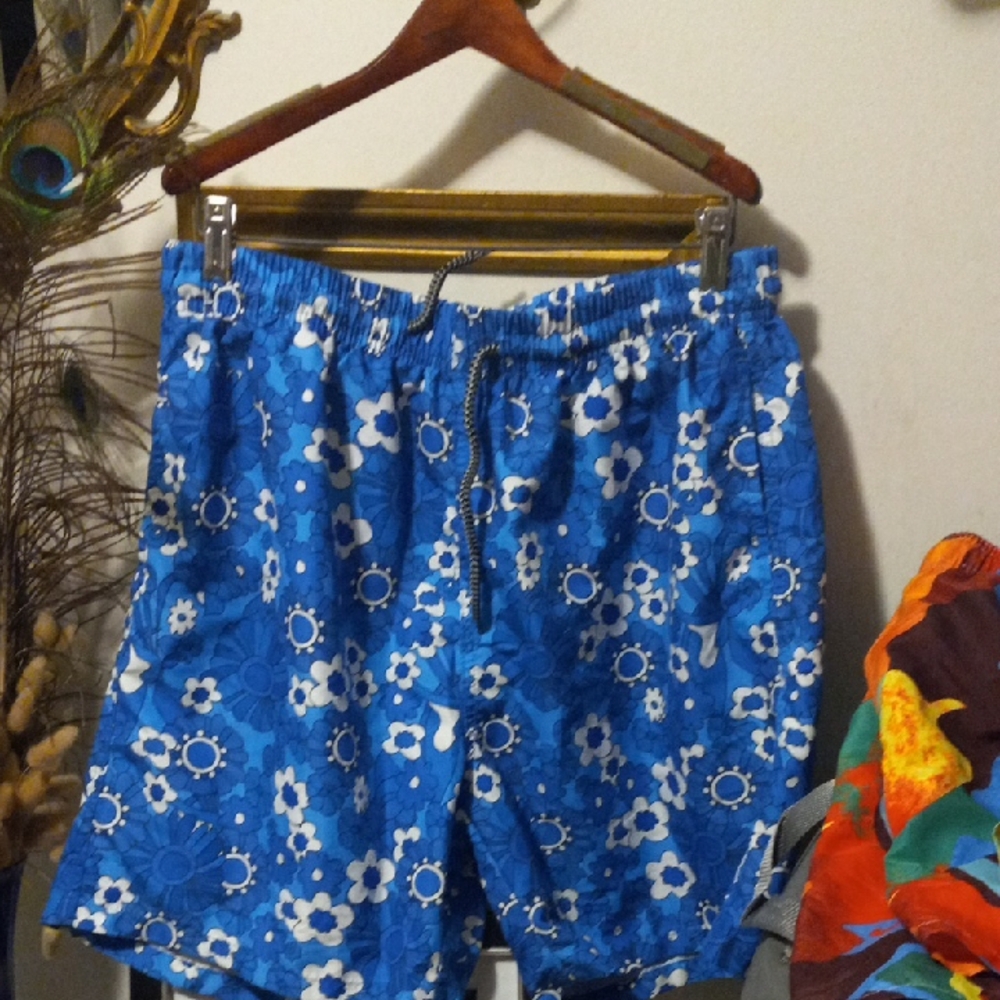 Blue Floral Men's Shorts